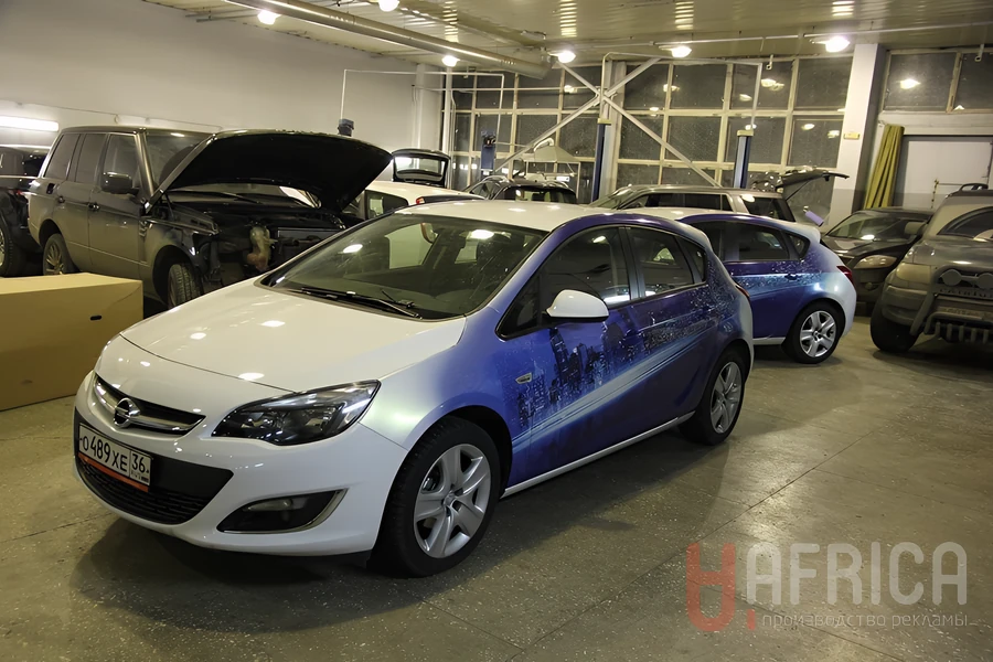 Брендирование Opel Astra